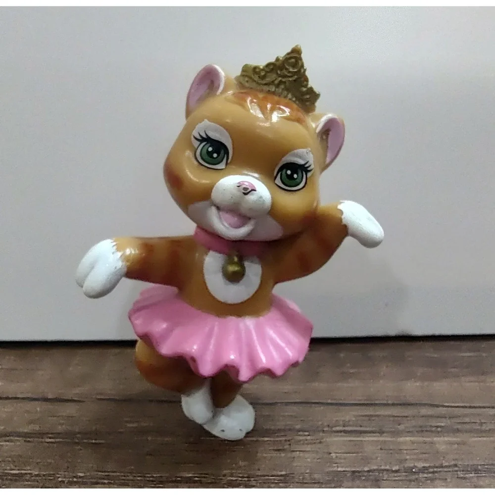 Barbie Doll 12 Dancing Princesses Pet Ballerina Orange Cat Twyla Ornament Mattel
